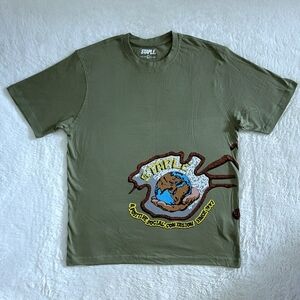 Staple "Hand🖐 Holding Earth🌎" Graphic Tee👕 - NWT